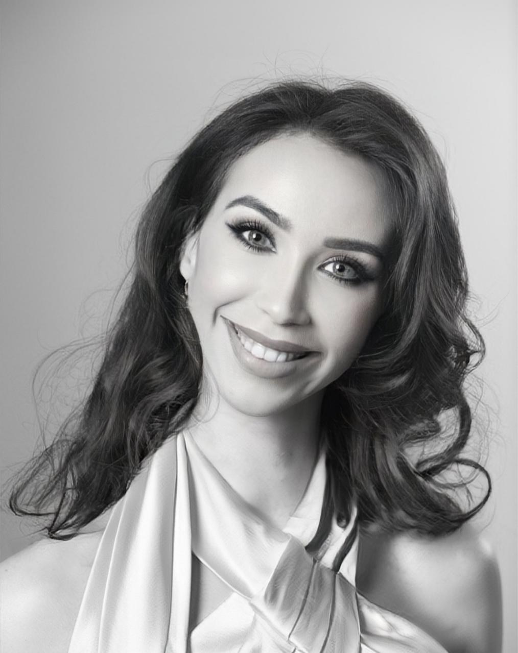 Elena Donova